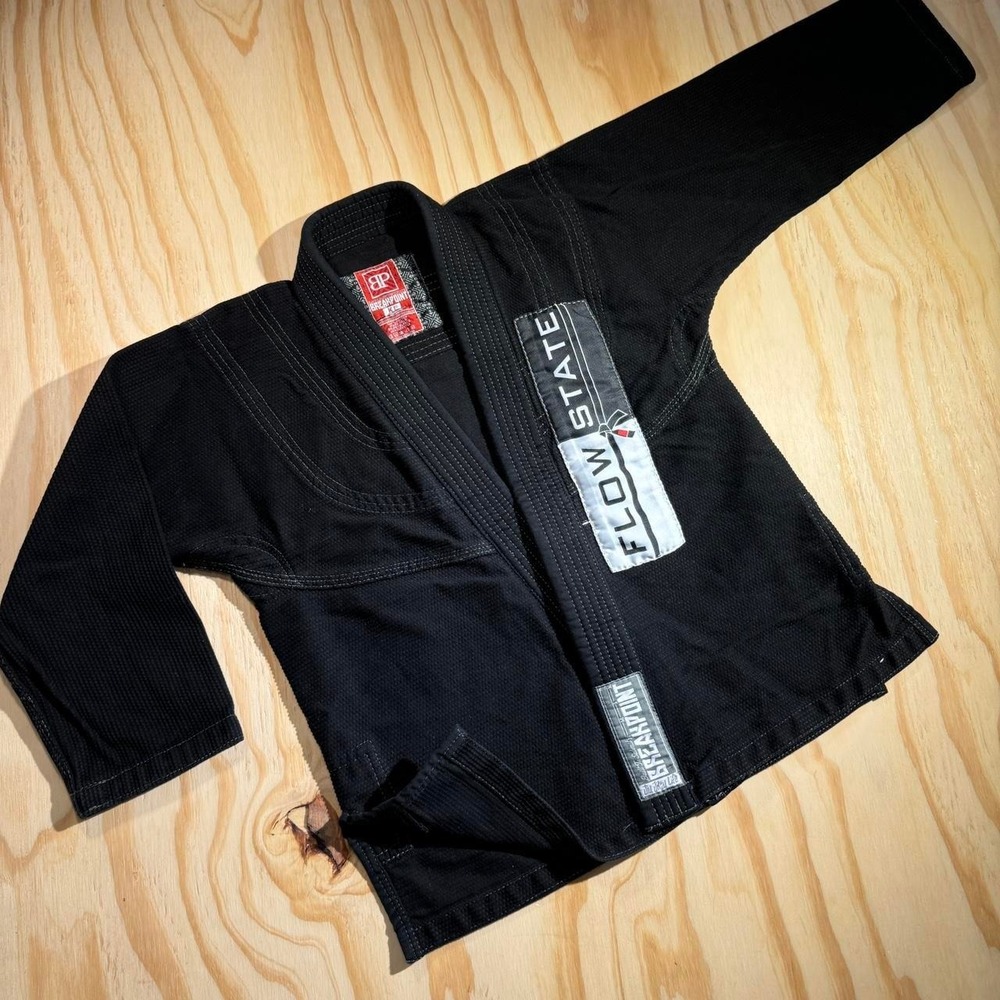 Breakpoint‎ K1 black BJJ gi